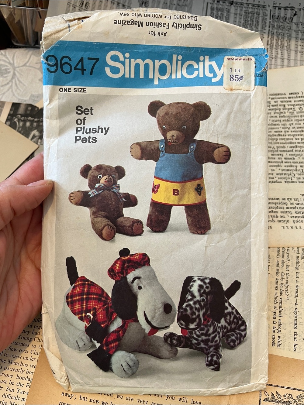 Simplicity Plushy Pets Pattern 9647